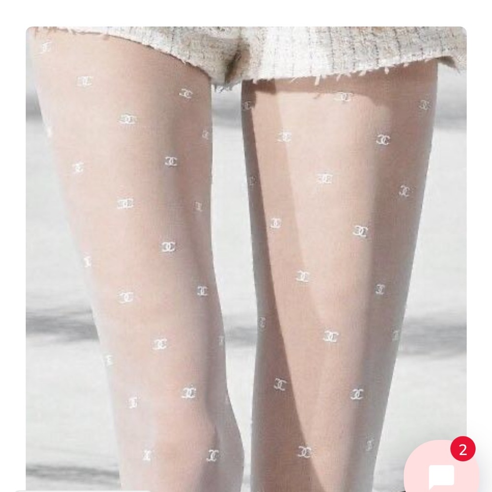 CHANEL White Logo Patterned Hosiery